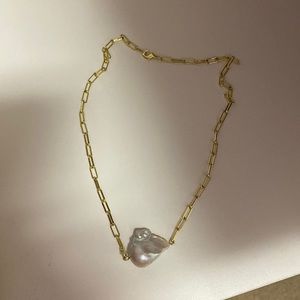 NWOT vineyard vines pearl necks lace